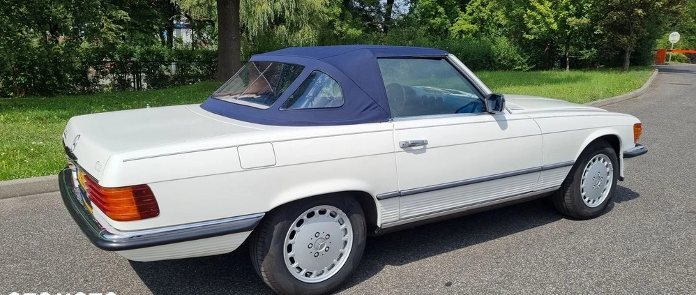 Mercedes-Benz SL cena 144000 przebieg: 95000, rok produkcji 1982 z Bychawa małe 326